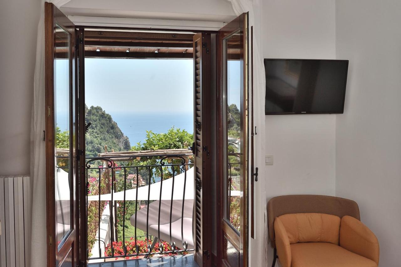Amalfi Sky View Villa Скала Екстериор снимка
